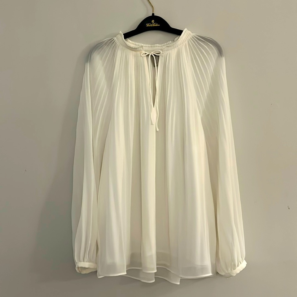 H&M women’s pleated long sleeves whit/ cream blouse
